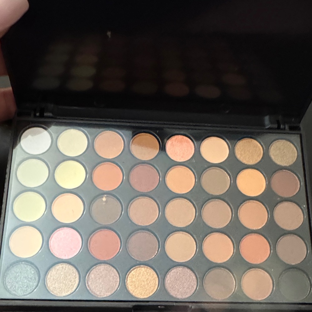 Multi-Color Eyeshadow Palette